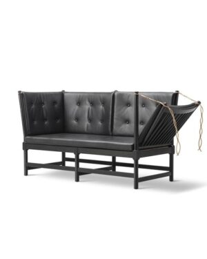Fredericia Furniture Tremmesofa med Klap Højre inkl. Knapper Sort Lakeret/Leather 301 al-home-sofaer