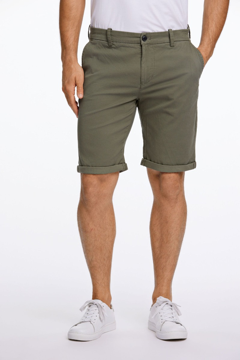 Lindbergh Superflex Chino Shorts 30-505044-dk Army